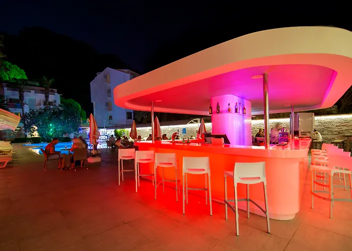 Mirage World Hotel 4*