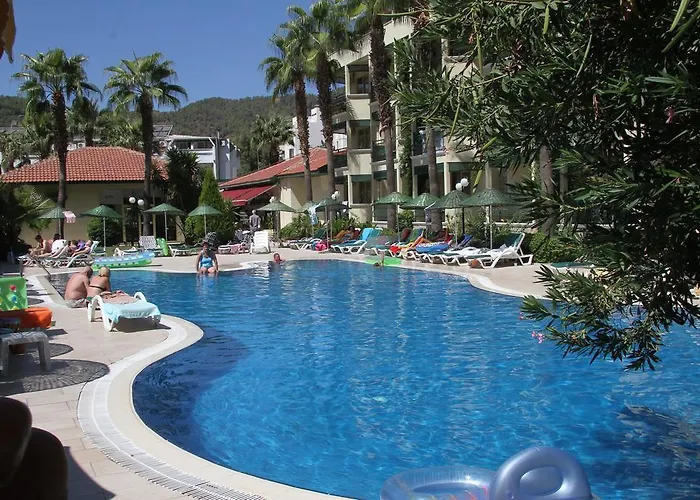 Mirage World Hotel İçmeler