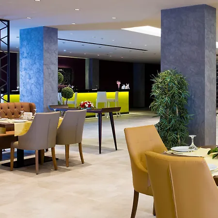 Mirage World Hotel İçmeler