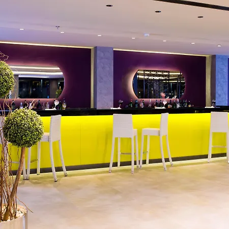 ホテル Mirage World