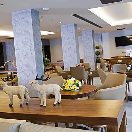Otel Mirage World 4*