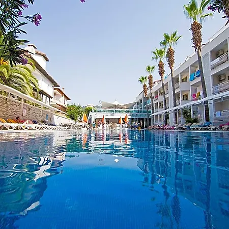 Otel Mirage World İçmeler