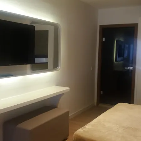 Mirage World İçmeler